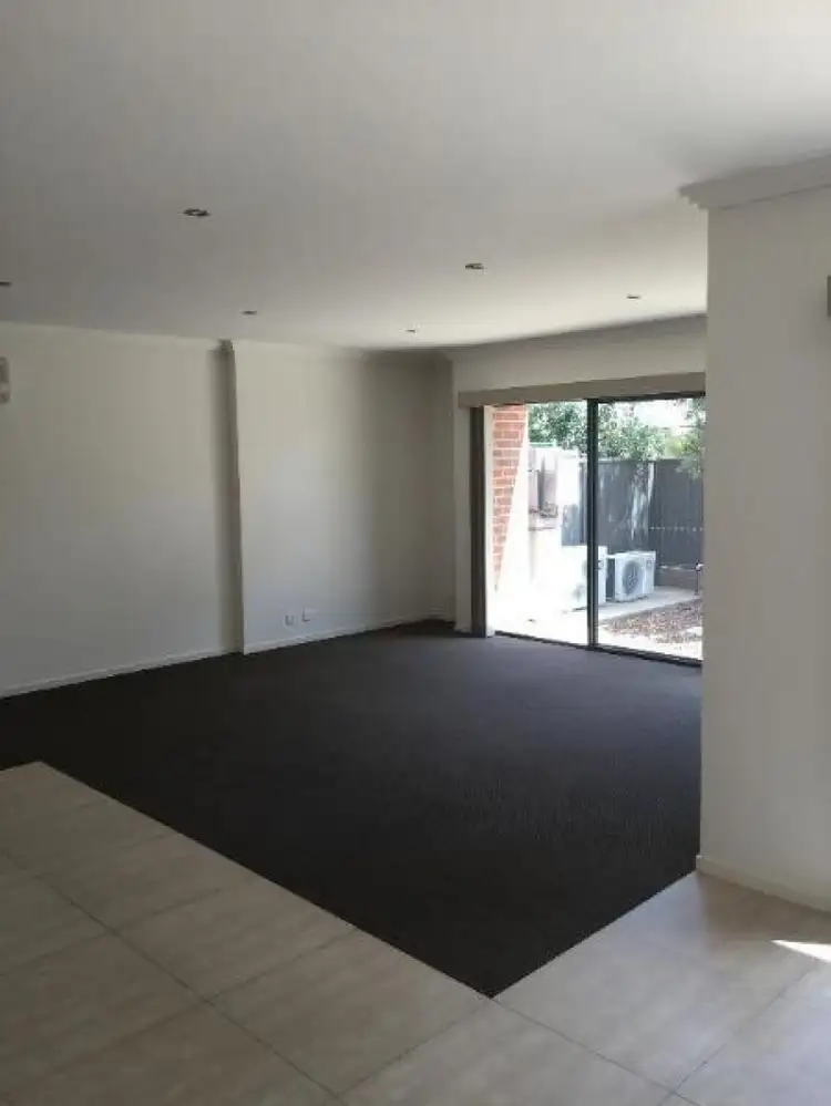 Sixth view of Homely townhouse listing, 12 Delbridge Street, Golden Square VIC 3555