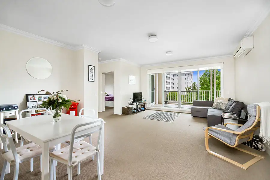 Main view of Homely apartment listing, 32/1 Juniper Drive, Breakfast Point NSW 2137