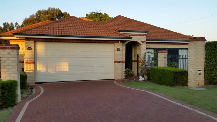 25 Welburn St, Nollamara WA 6061