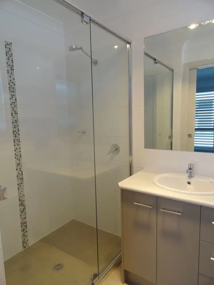 Sixth view of Homely unit listing, 1/104-106 Windmill Road, Chinchilla QLD 4413