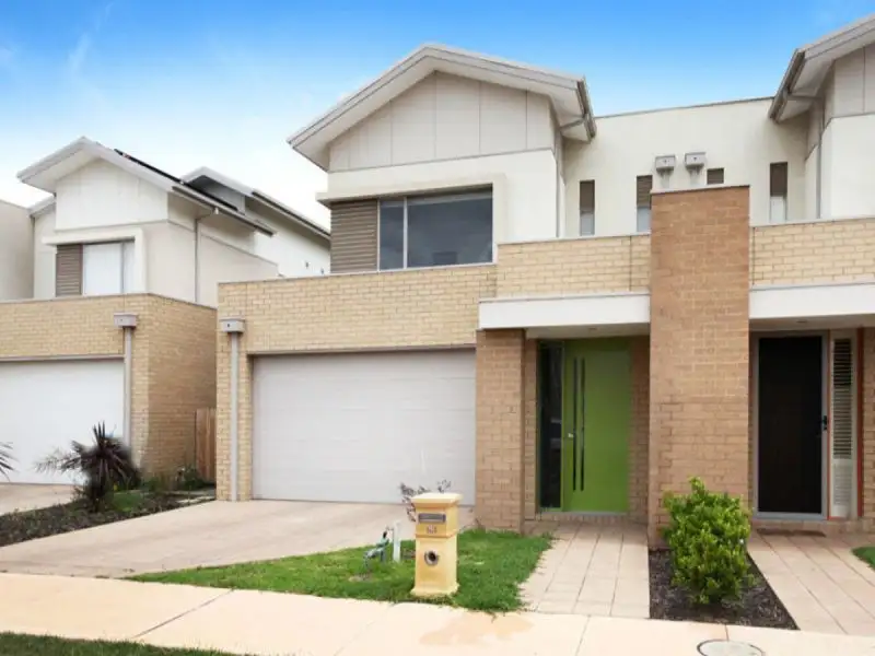 Main view of Homely townhouse listing, 93 Broadbeach Circuit, Sanctuary Lakes VIC 3030