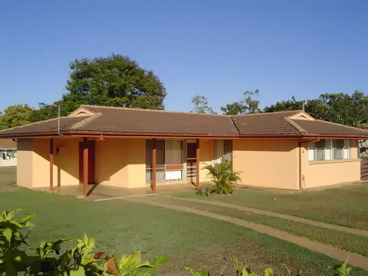 4 Geranium Court, Greenvale QLD 4816