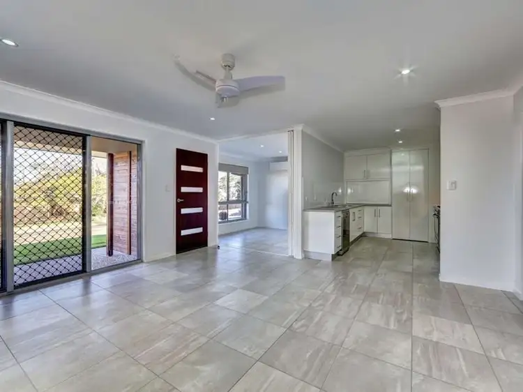 15 Grotherr St, Qunaba QLD 4670