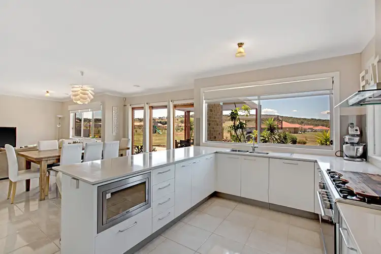 Fifth view of Homely house listing, 24 CAVALLO CRESCENT, Hidden Valley VIC 3756