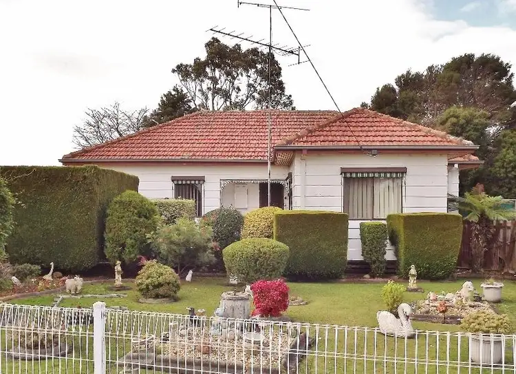 12 Avon Court, Newborough VIC 3825