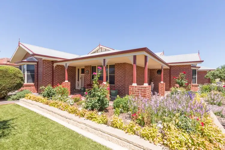 29 Mardon Drive, Horsham VIC 3400