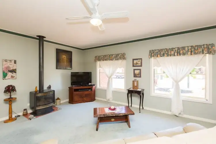 Fifth view of Homely house listing, 29 Mardon Drive, Horsham VIC 3400