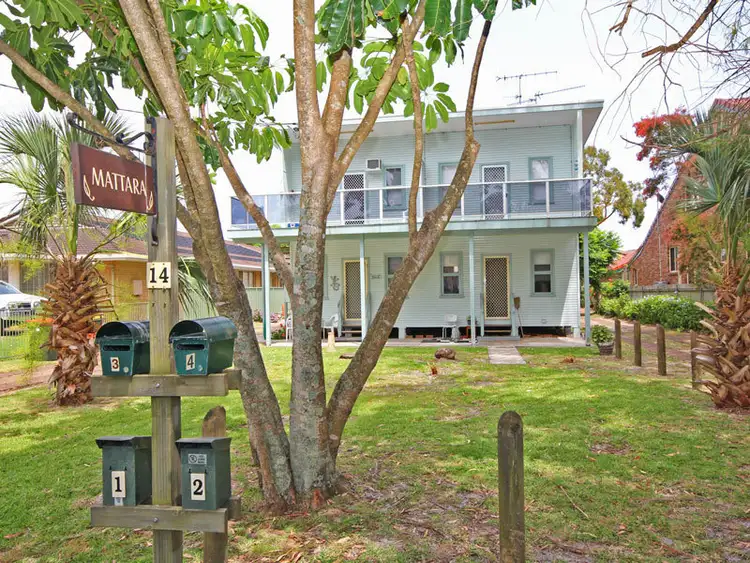 Main view of Homely unit listing, 3/14a Shoal Bay Avenue, Shoal Bay NSW 2315