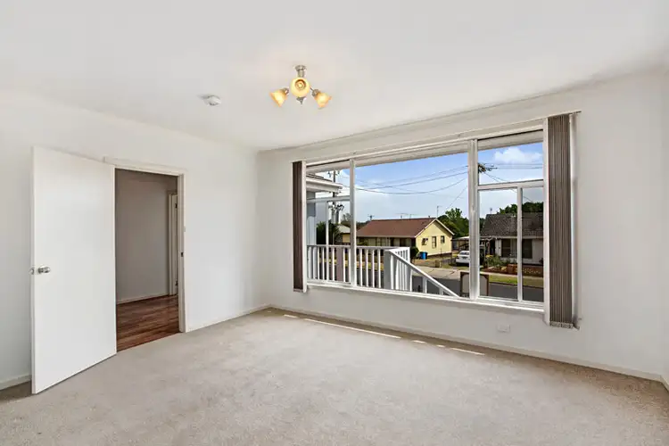 Sixth view of Homely house listing, 4 MARTINDALE CRESCENT, Seymour VIC 3660