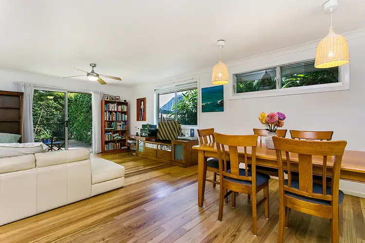 1 Reka Way, Ocean Shores NSW 2483