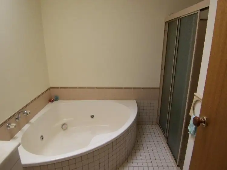 Seventh view of Homely unit listing, 12/3-5 Church St, Bright VIC 3741