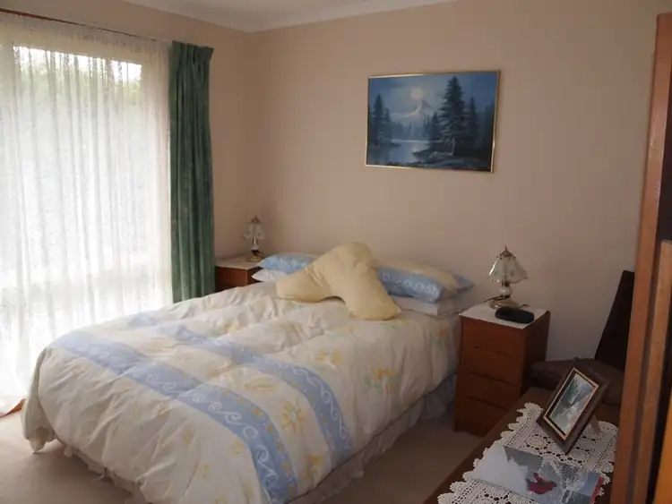 Fifth view of Homely house listing, 16 Mt Porepunkah Rd, Bright VIC 3741