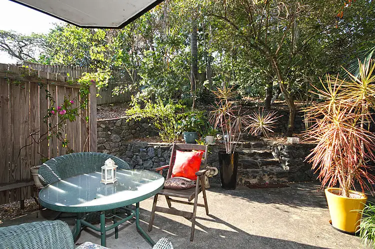 Fifth view of Homely unit listing, 2/28 Frederick Street, Taringa QLD 4068