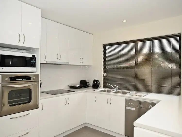 Second view of Homely unit listing, 6/12 Paige Court, Mornington TAS 7018