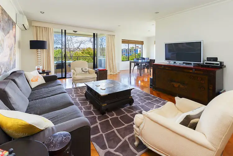 10/2 Holdsworth Avenue, Elizabeth Bay NSW 2011