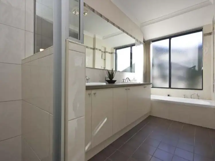 Fifth view of Homely house listing, 10 St Andrews Crescent, Canning Vale WA 6155