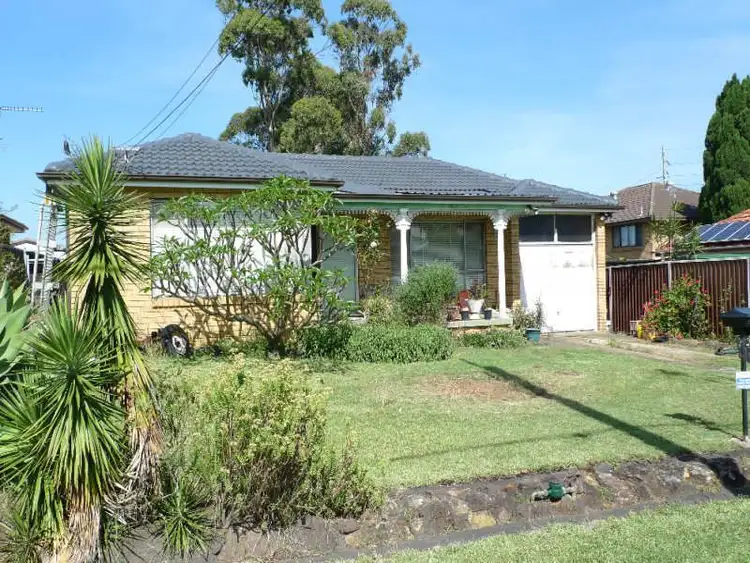 3 Hilton St, Greystanes NSW 2145