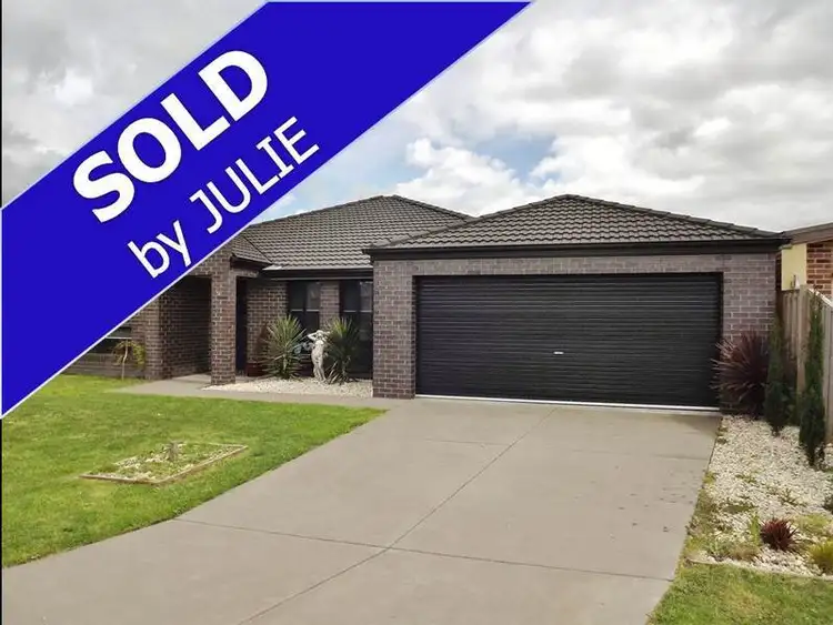 16 Montane Boulevard, Newborough VIC 3825