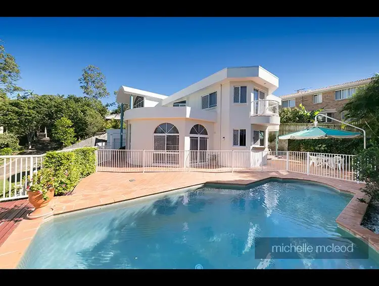 Second view of Homely house listing, 5 Kagoola Close, Chapel Hill QLD 4069