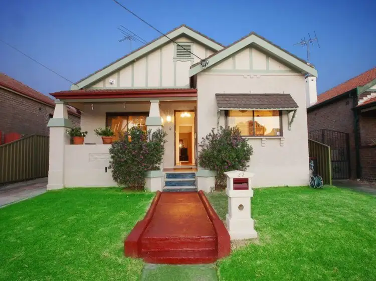 82 Hay Steet, Ashbury NSW 2133