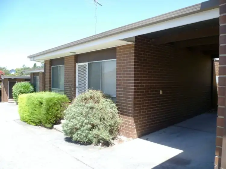 2/227 Mt Pleasant Road, Highton VIC 3216