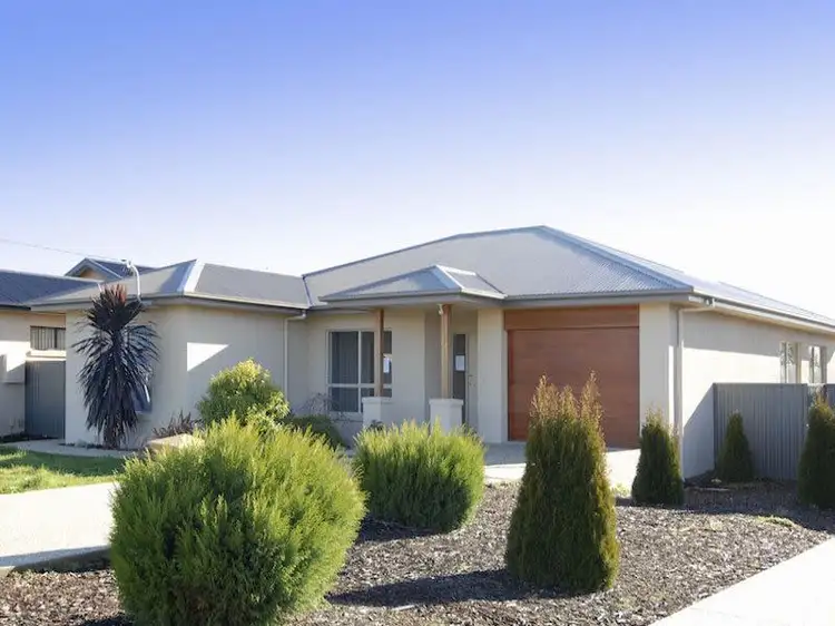 64 Beach Road, Margate TAS 7054
