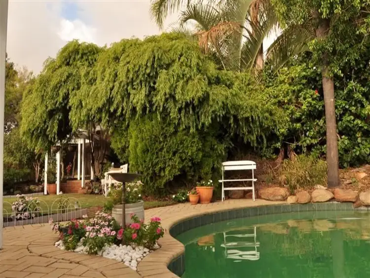 16 Aston Court, Carine WA 6020