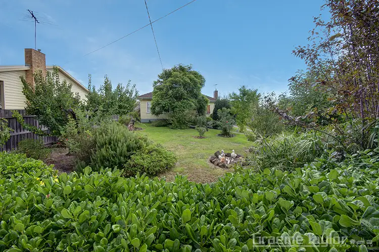 126 McCurdy Road, Herne Hill VIC 3218