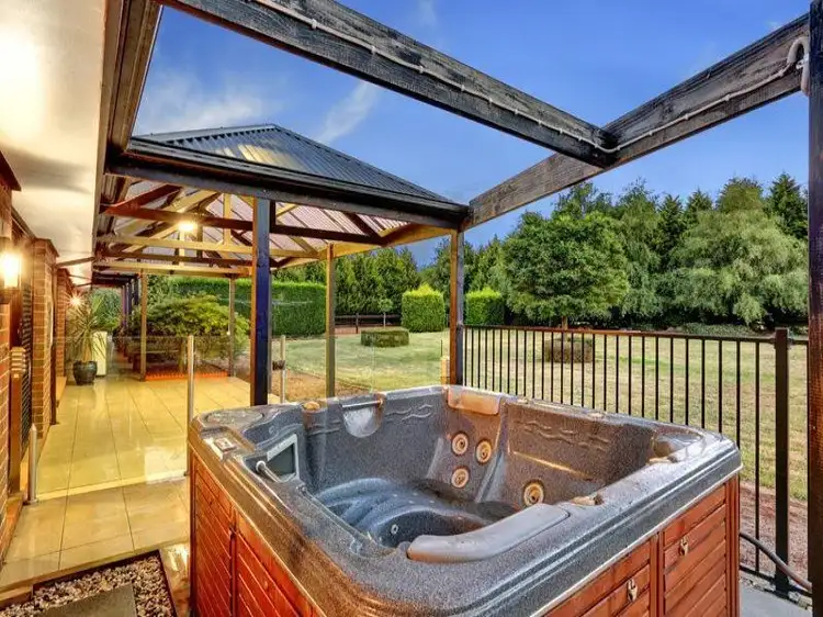 Fifth view of Homely house listing, 14 WILKIE DRIVE, Kilmore VIC 3764