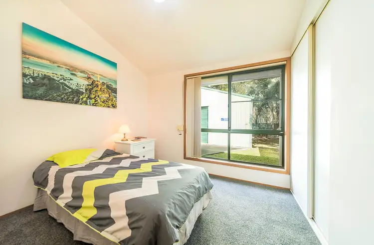 Fifth view of Homely house listing, 8 Hawkesbury Close, Bateau Bay NSW 2261