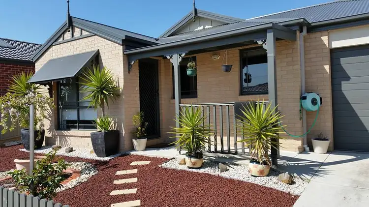 35 Oscar Drive, Sebastopol VIC 3356