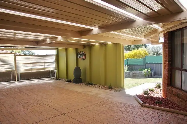 34 Barker Circuit, Bathurst NSW 2795