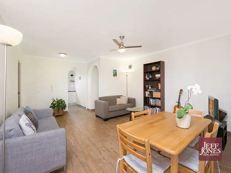 Fourth view of Homely unit listing, 6/68 Pembroke Road, Coorparoo QLD 4151