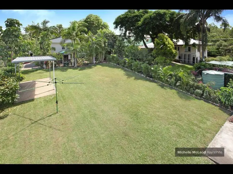 5 Jessica Street, Taringa QLD 4068