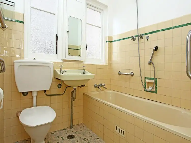 Sixth view of Homely apartment listing, 5/135 Sydney Road, Fairlight NSW 2094