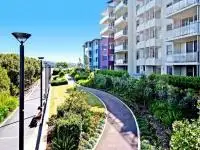 2 Shoreline Drive, Rhodes NSW 2138