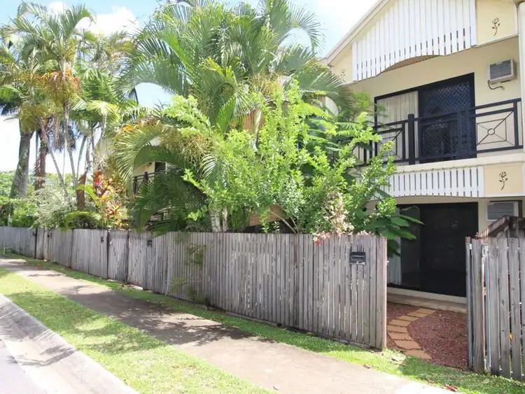 5/9 Griffith Street, Freshwater QLD 4870