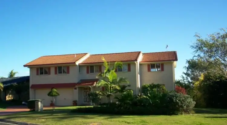 25 Tongarra Drive, Ocean Shores NSW 2483