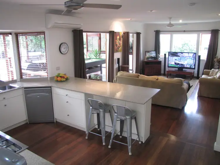 Seventh view of Homely house listing, 8 Justin Street, Holland Park West QLD 4121