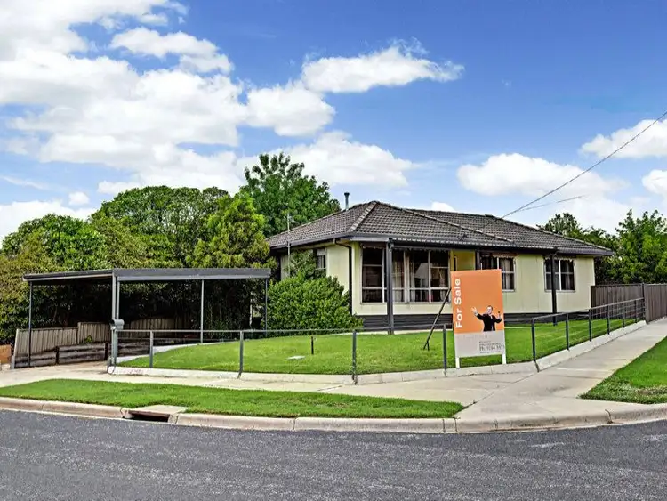 Sixth view of Homely house listing, 8 CLARKE STREET, Seymour VIC 3660