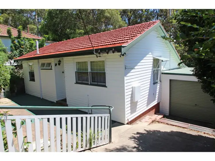 38 Boronia Avenue, Adamstown Heights NSW 2289