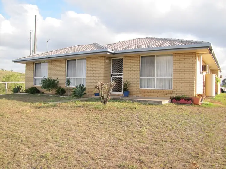 1685 Bracewell Rd, Mount Larcom QLD 4695