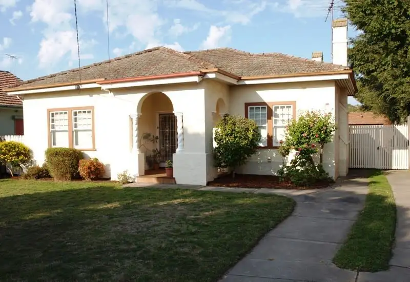 Main view of Homely house listing, 2/Rose Street, Bentleigh VIC 3204