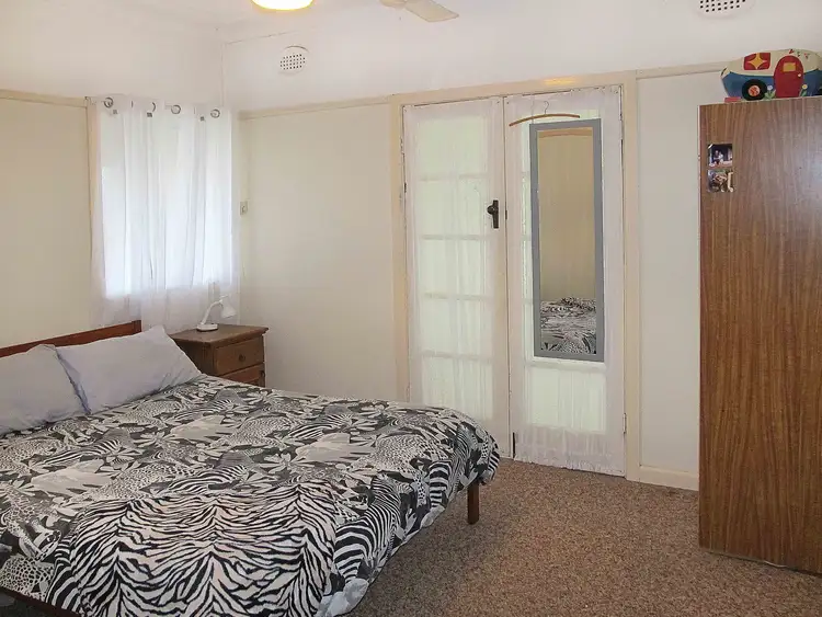 Second view of Homely house listing, 76 Oxley St, Bourke NSW 2840