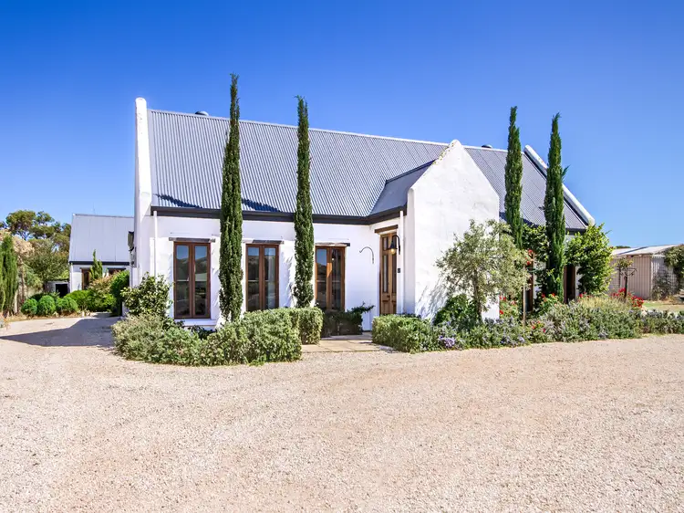 21 Vanali Drive, Port Elliot SA 5212