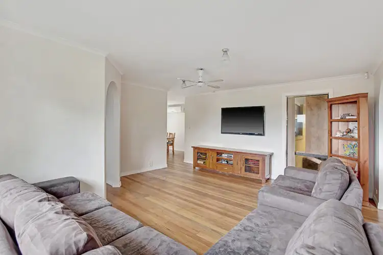 Fifth view of Homely house listing, 15 ROULSTON WAY, Wallan VIC 3756