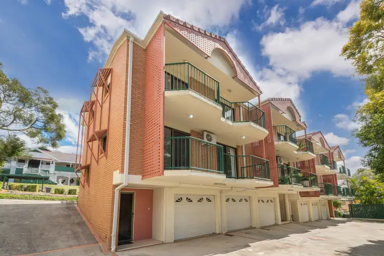 1/106 Sherwood Road, Toowong QLD 4066