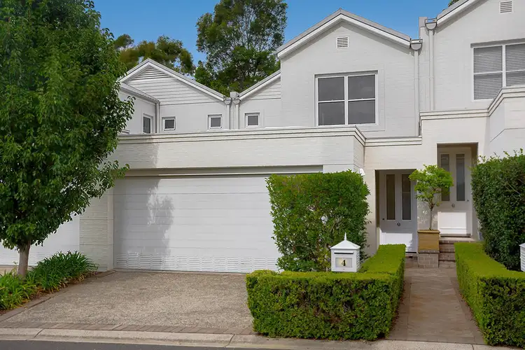 4 Rosemeadow Drive, Cabarita NSW 2137