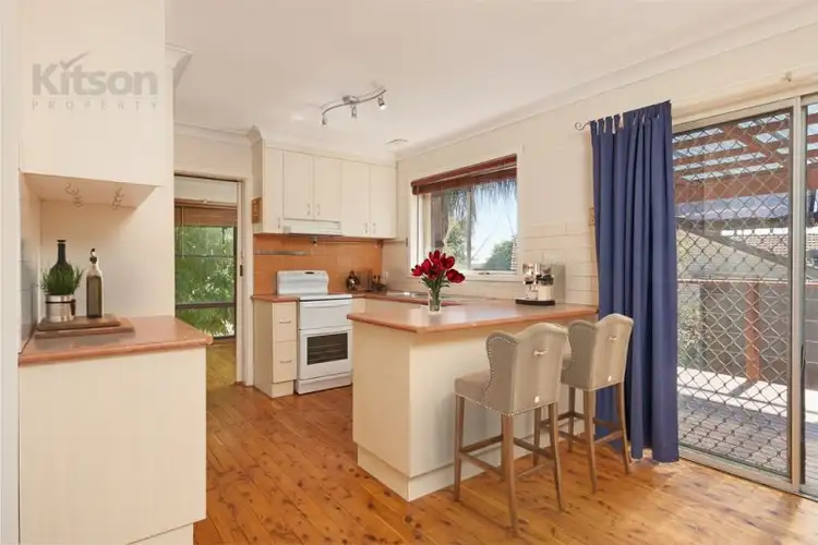 Second view of Homely house listing, 5 Quambi Place, Mount Austin NSW 2650