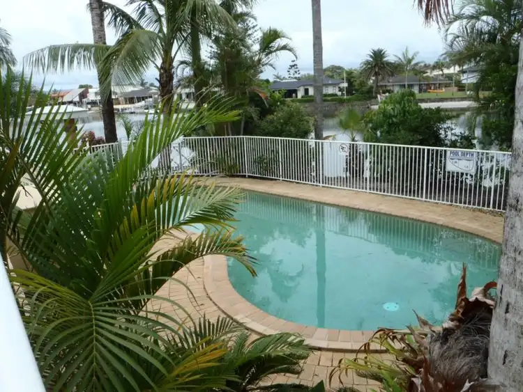 45/11-19 Taylor St, Biggera Waters QLD 4216